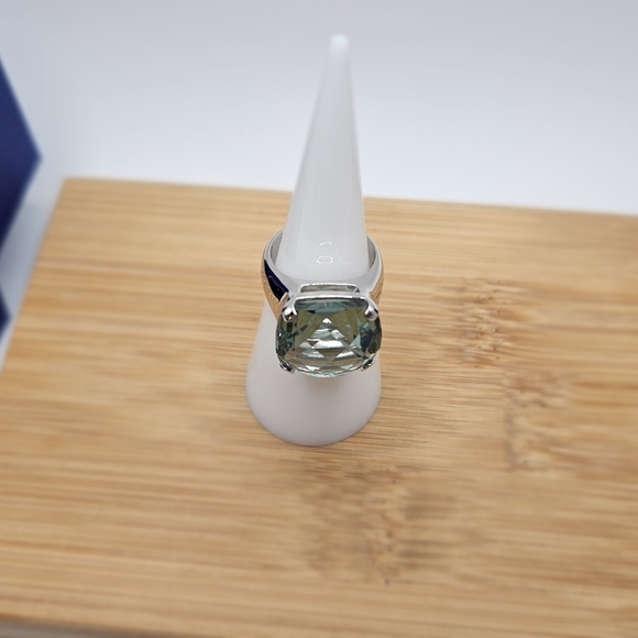 Swarovski Crystal Gemma Ring - Picture 6 of 7